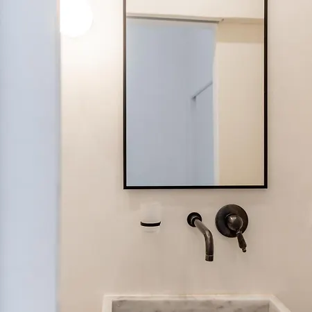 Apartahotel Aníko White Alley