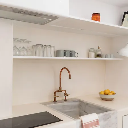 Aníko White Alley Apart-hotel 4*