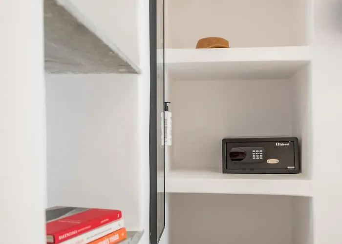 Aniko White Alley Aparthotel Mykonos Town