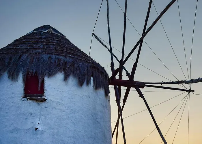 Aniko White Alley Aparthotel 4*