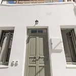 Aniko White Alley 4*