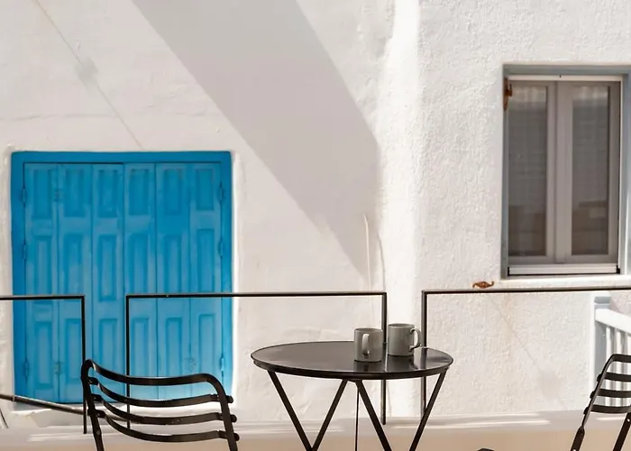 Aniko White Alley Mykonos Town