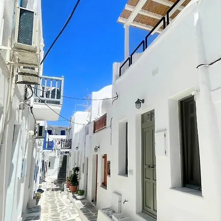 Aniko White Alley Mykonos Town