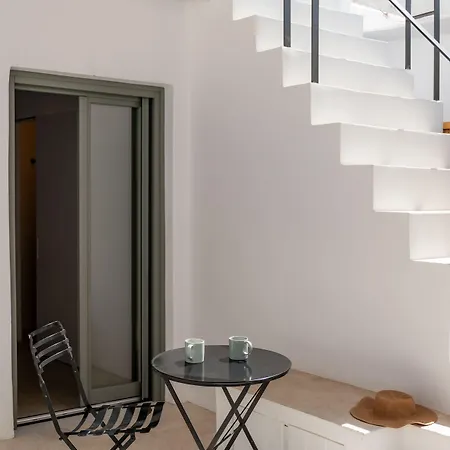 Апарт-отель Aniko White Alley Mykonos Town